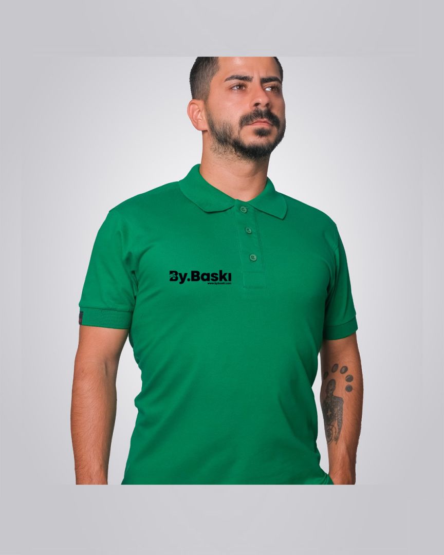 Polo Yaka Açık Uçlu Tişört